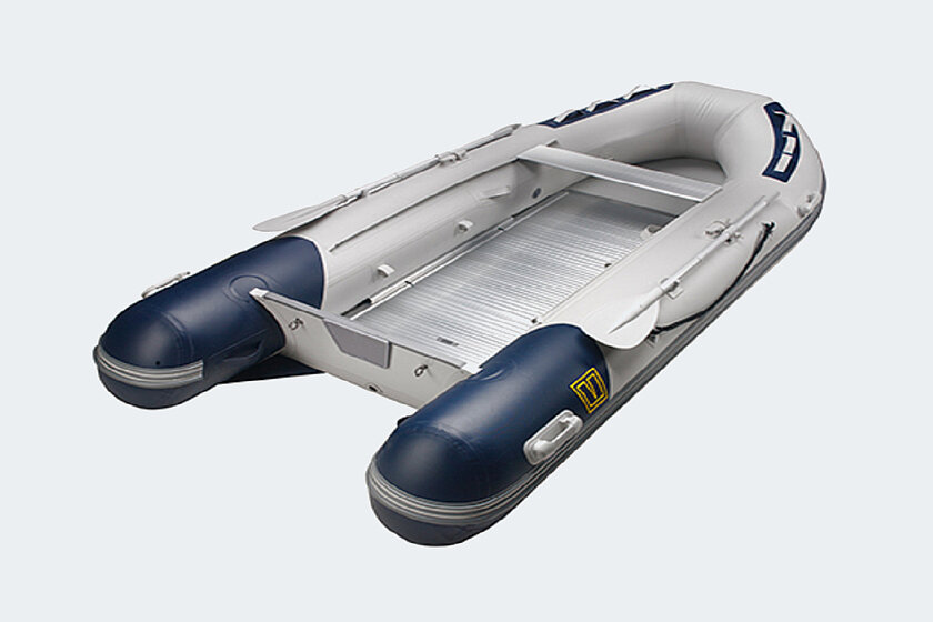 Dieses Bild zeigt unseren Vetus Explorer 330E von oben.