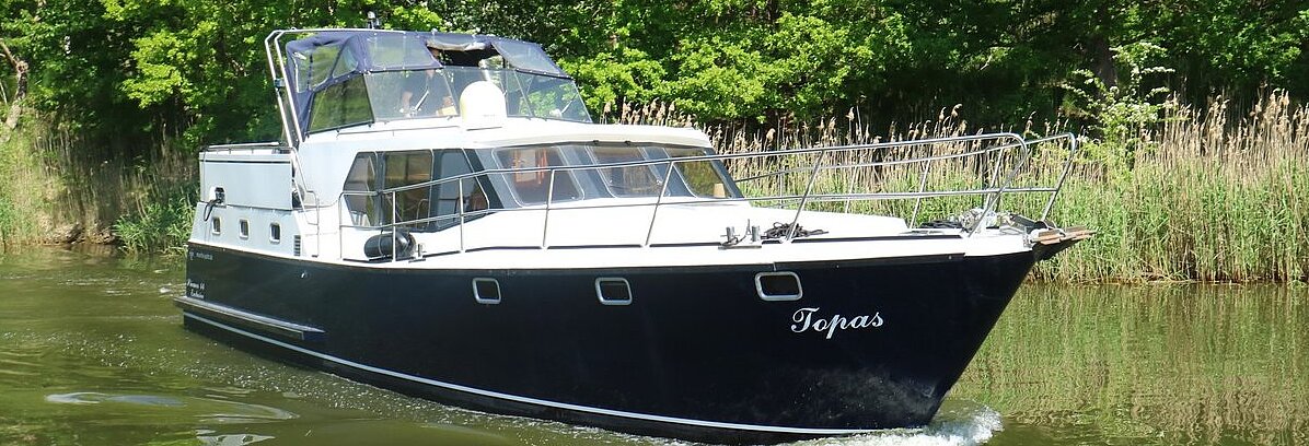 Dieses Bild zeigt unsere Yacht "Topas - Siemer 44 Exclusiv"