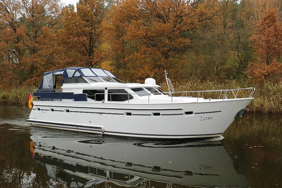 Dieses Bild zeigt unsere Yacht "Louis - M-Sport 140"